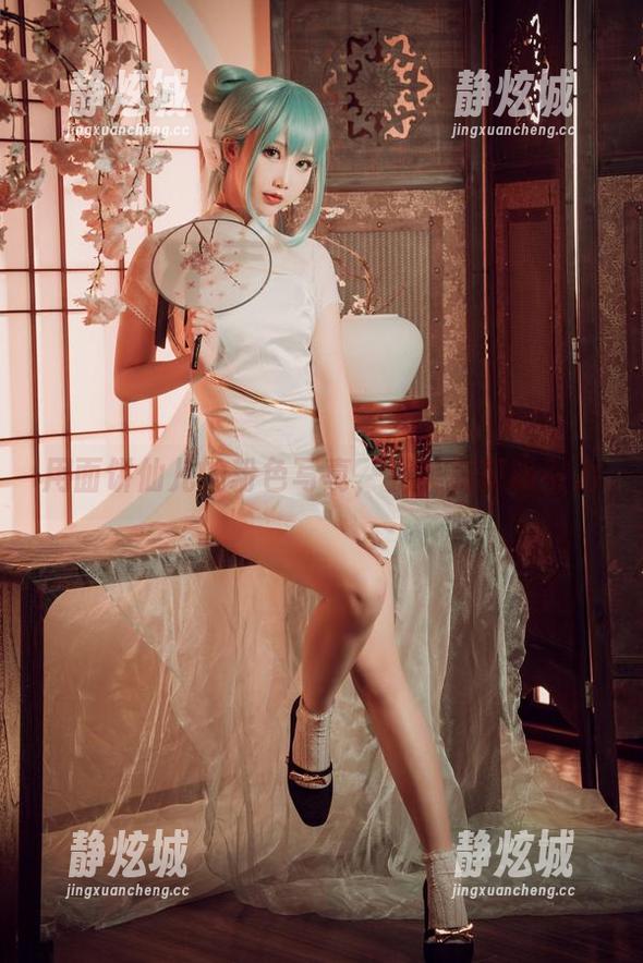 用面饼仙儿的粉色写真，完美解释吸引力
